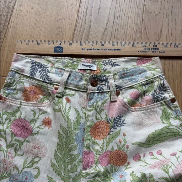 Wrangler wanderer 626 high rise floral print bell bottom jeans 26x30 - Picture 5 of 8